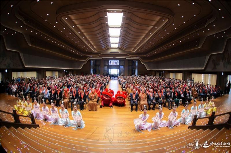 圖說:佛光緣美術館台中館新館啟用揭綵儀式。 人間社記者吳雨彤攝 20260119-NEWS-009