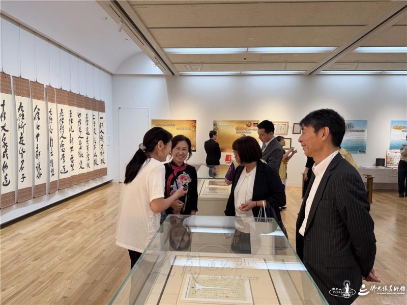 圖說:場地不只有墨寶和弘法文宣,也準備大師手稿印刷品供大眾一同穿越時光機回到當時。 圖/福岡佛光山提供 20260810-006