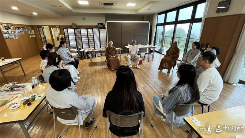 圖說:學員們紛紛發表自己的上課感想。 圖/佛光法水寺提供 003